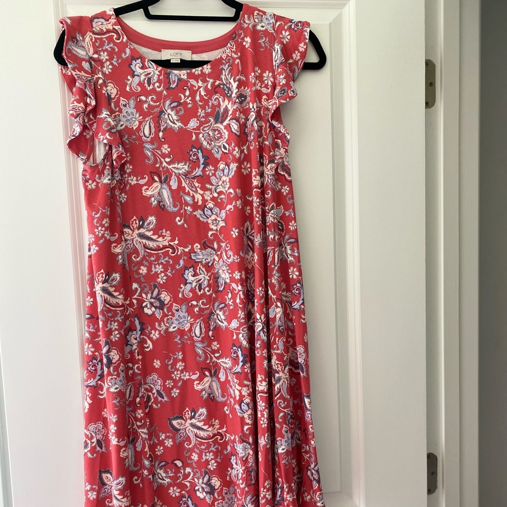 NWT Loft Outlet Pink Floral T shirt Dress